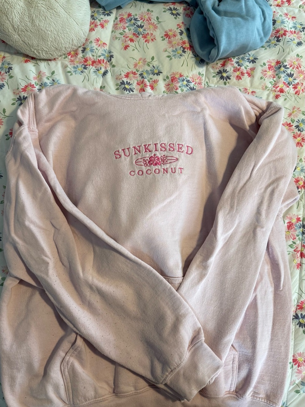 Sunkissed Coconut Women's Light Pink Pullover Sweatshirt